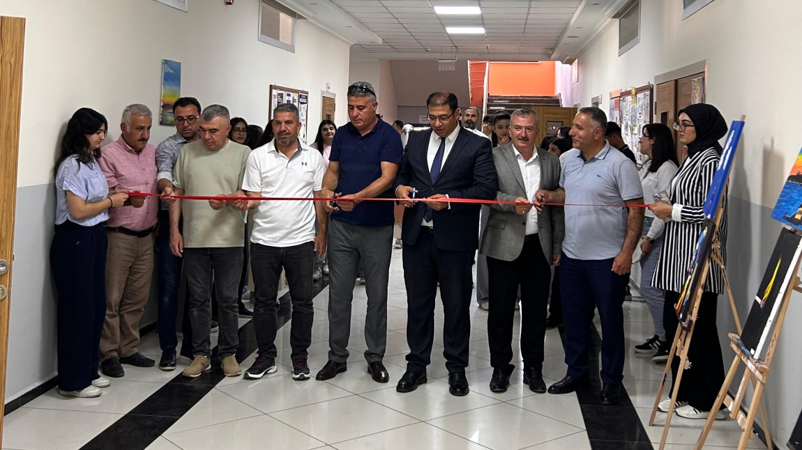 Sanatın Renkleri Faki Teyran Anadolu Lisesi'nde Buluştu